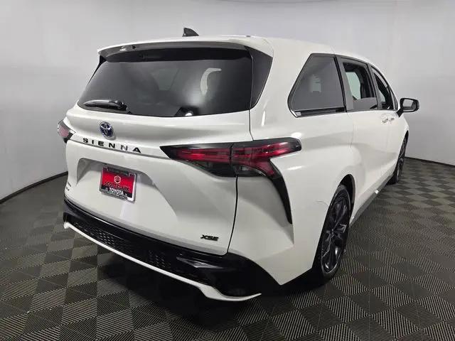 2025 Toyota Sienna XSE