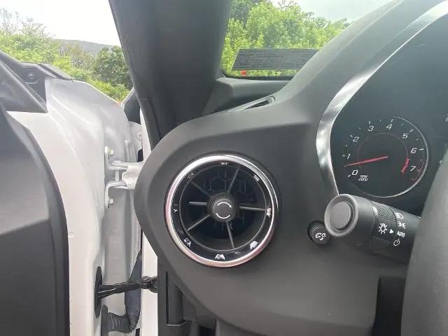 2021 Chevrolet Camaro RWD Coupe LT1