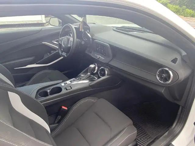 2021 Chevrolet Camaro RWD Coupe LT1