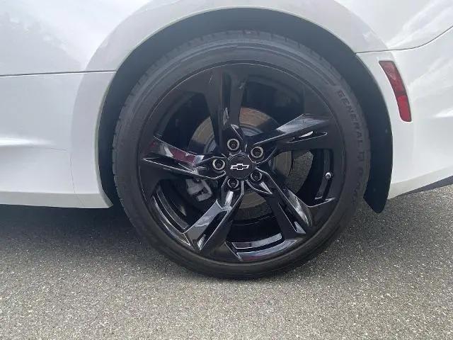 2021 Chevrolet Camaro RWD Coupe LT1