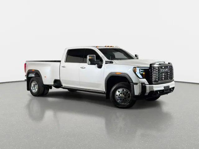 2025 GMC Sierra 3500HD Crew Cab, Long Bed, Denali Ultimate DRW, 4WD for sale in Pompano Beach, FL