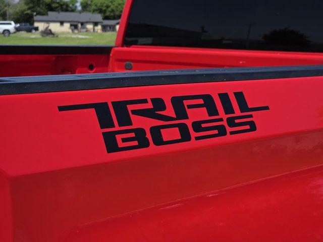 2021 Chevrolet Silverado 1500 4WD Crew Cab Short Bed Custom Trail Boss