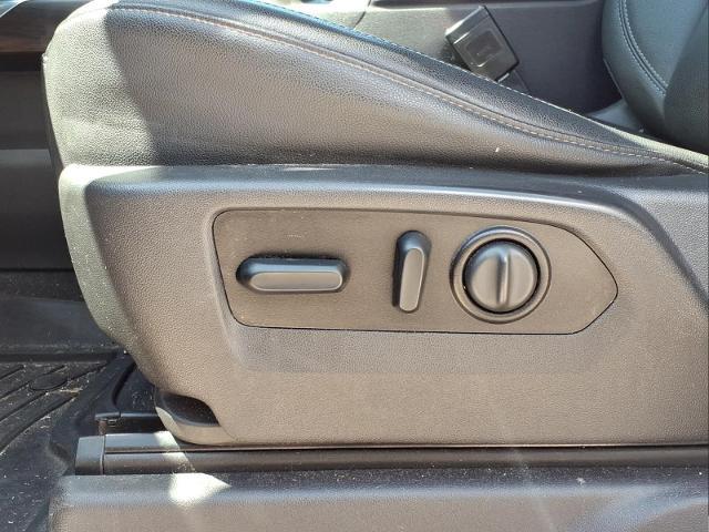 2021 GMC Sierra 1500 4WD Crew Cab Short Box SLT