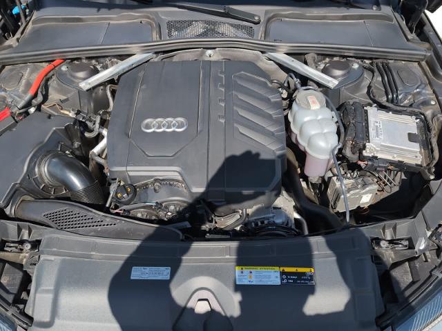 2022 Audi A4 Premium 40 TFSI quattro S tronic