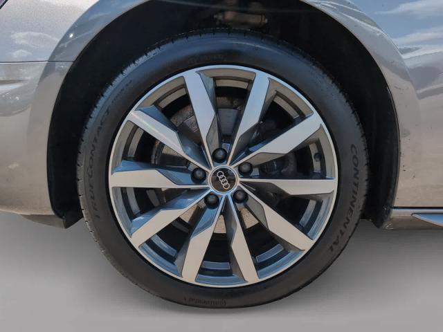 2022 Audi A4 Premium 40 TFSI quattro S tronic