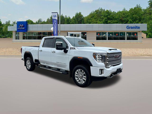 2022 GMC Sierra 2500HD 4WD Crew Cab Standard Bed Denali