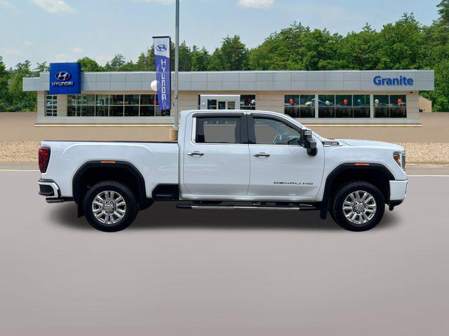 2022 GMC Sierra 2500HD 4WD Crew Cab Standard Bed Denali