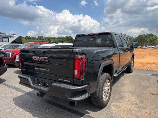 2023 GMC Sierra 2500HD 4WD Crew Cab Standard Bed Denali