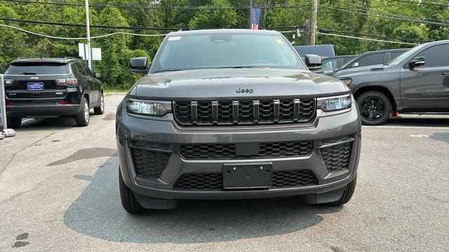2026 Jeep Grand Cherokee GRAND CHEROKEE LAREDO ALTITUDE 4X4 2026 Jeep Grand Cherokee GRAND CHEROKEE LAREDO ALTITUDE 4X4