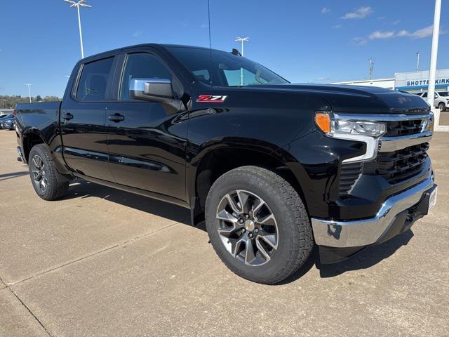 2025 Chevrolet Silverado 1500 4WD Crew Cab Standard Bed LT for sale in Fort Madison, IA