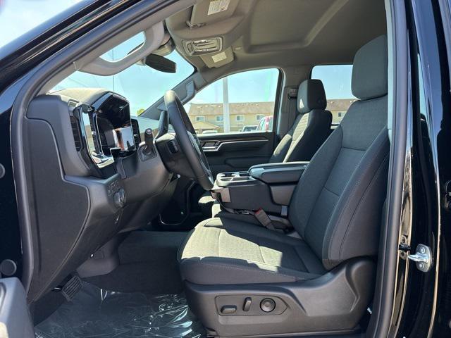 2025 Chevrolet Silverado 1500 4WD Crew Cab Standard Bed LT