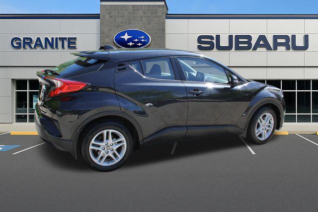 2020 Toyota C-HR LE