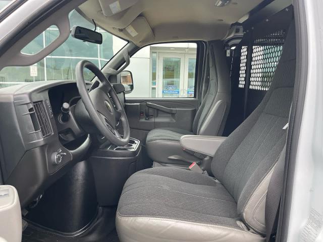 2024 Chevrolet Express Cargo Van RWD 2500 Regular Wheelbase WT