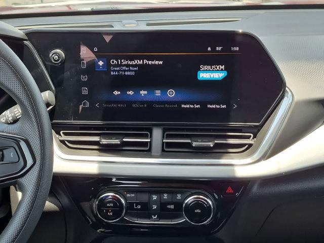 2025 Chevrolet Trax FWD LT