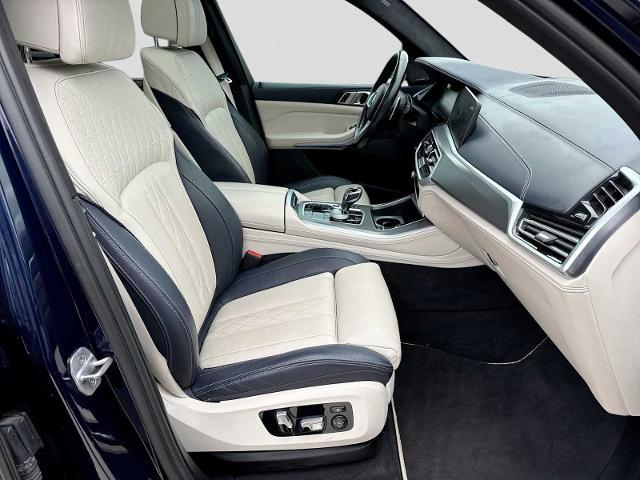 2021 BMW X5 M50i