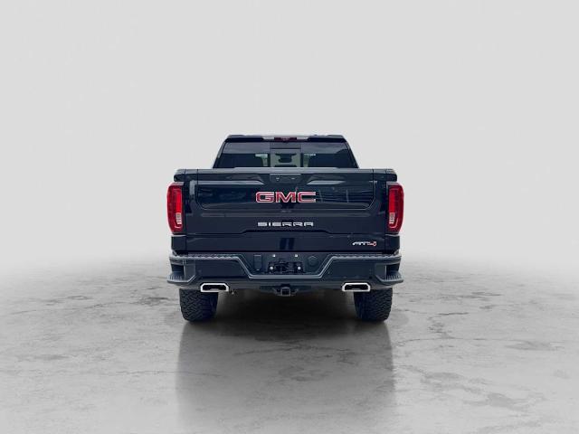 2023 GMC Sierra 1500 4WD Crew Cab Short Box AT4