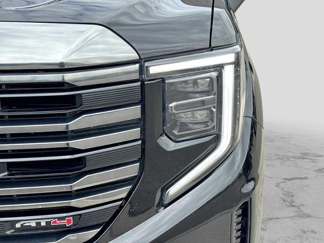 2023 GMC Sierra 1500 4WD Crew Cab Short Box AT4