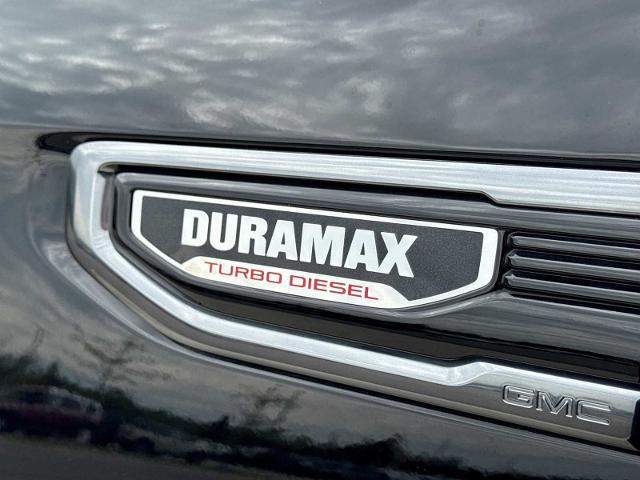 2023 GMC Sierra 1500 4WD Crew Cab Short Box AT4