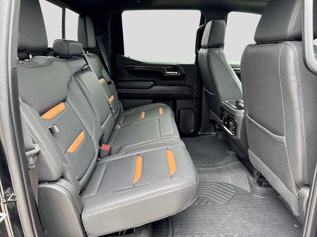 2023 GMC Sierra 1500 4WD Crew Cab Short Box AT4