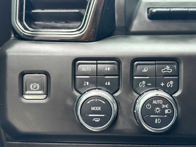 2023 GMC Sierra 1500 4WD Crew Cab Short Box AT4