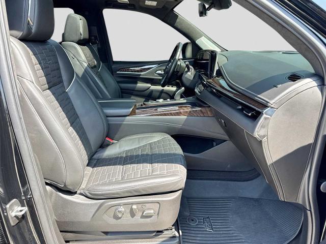 2023 Cadillac Escalade 4WD Sport Platinum