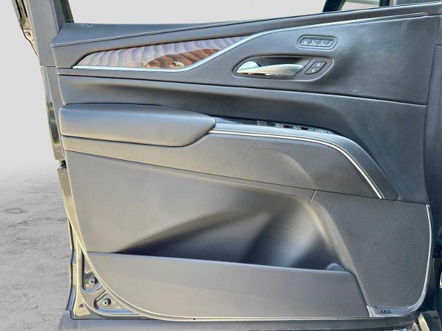 2023 Cadillac Escalade 4WD Sport Platinum