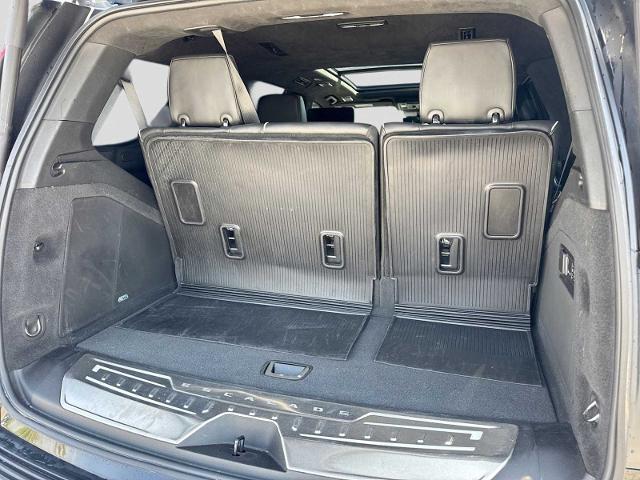 2023 Cadillac Escalade 4WD Sport Platinum
