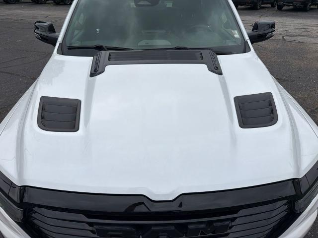 2026 Ram 1500 Laramie Crew Cab 4x4 57 Box