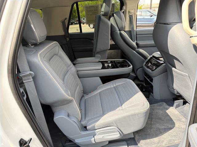 2021 Lincoln Navigator Black Label L