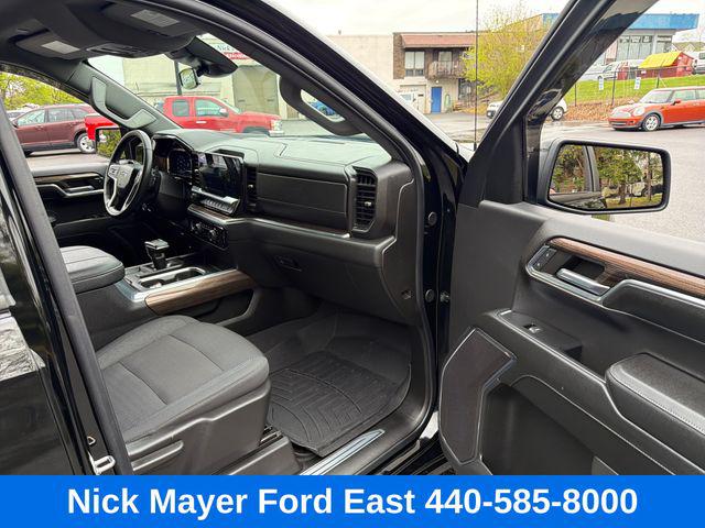 2024 Chevrolet Silverado 1500 4WD Crew Cab Short Bed RST