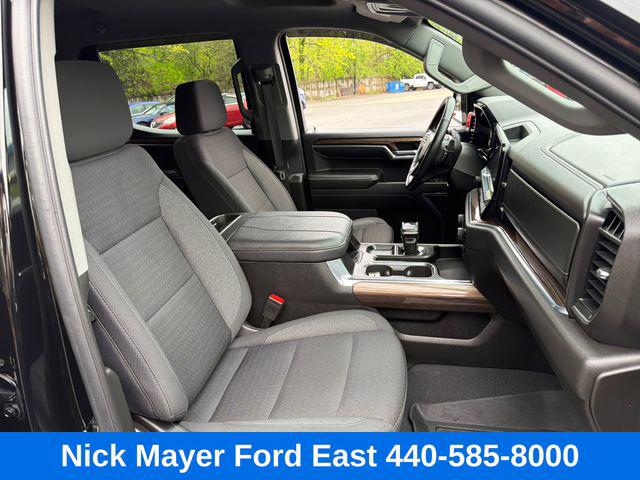 2024 Chevrolet Silverado 1500 4WD Crew Cab Short Bed RST