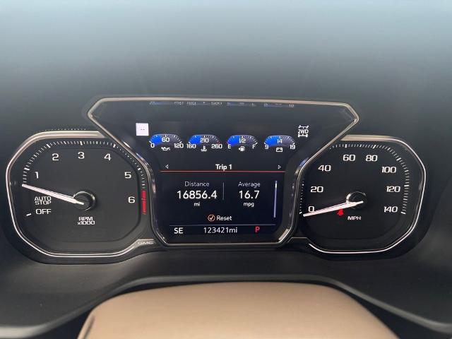 2021 GMC Yukon 4WD Denali