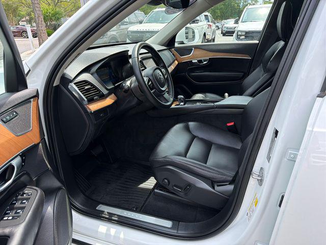 2024 Volvo XC90 B6 Plus Bright Theme 6-Seater