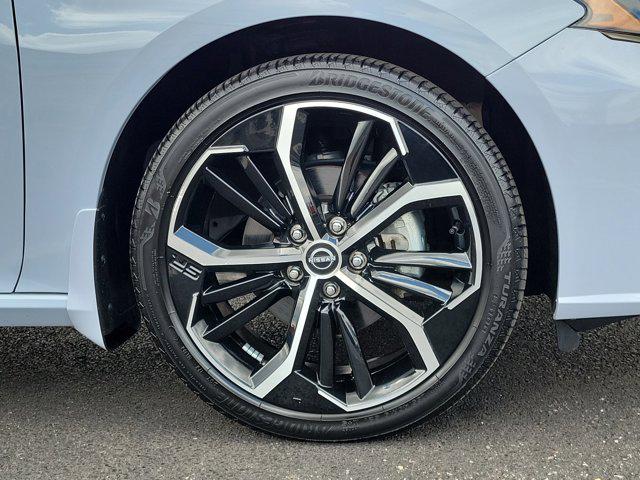 2023 Nissan Altima SR FWD