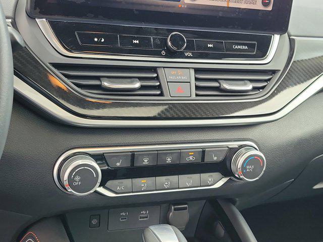 2023 Nissan Altima SR FWD