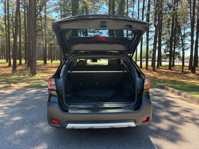 2024 Subaru Outback Touring XT
