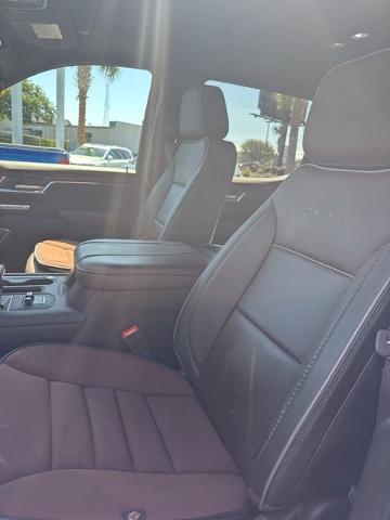 2025 GMC Sierra 1500 4WD Crew Cab Short Box Denali