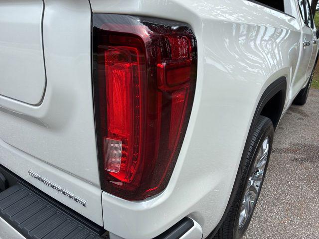 2025 GMC Sierra 1500 4WD Crew Cab Short Box Denali