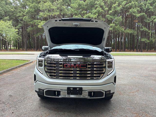 2025 GMC Sierra 1500 4WD Crew Cab Short Box Denali