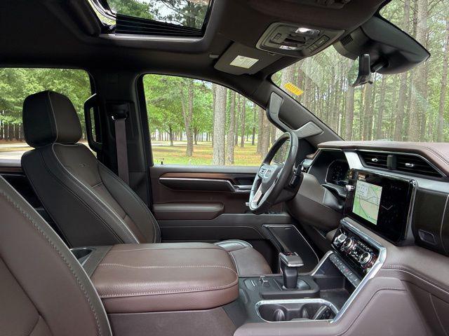 2025 GMC Sierra 1500 4WD Crew Cab Short Box Denali
