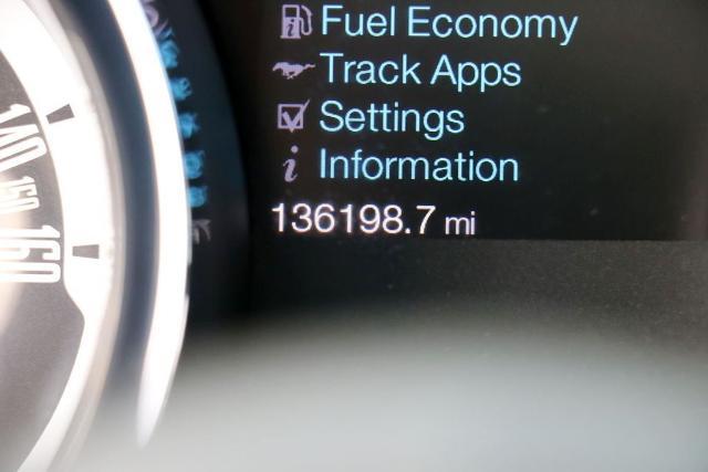 2013 Ford Mustang V6 Premium