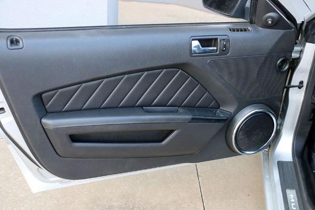 2013 Ford Mustang V6 Premium