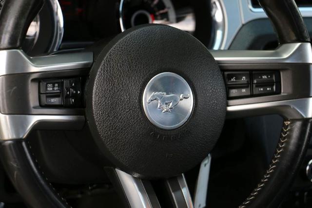 2013 Ford Mustang V6 Premium