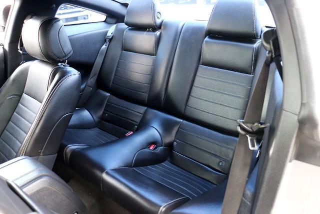 2013 Ford Mustang V6 Premium