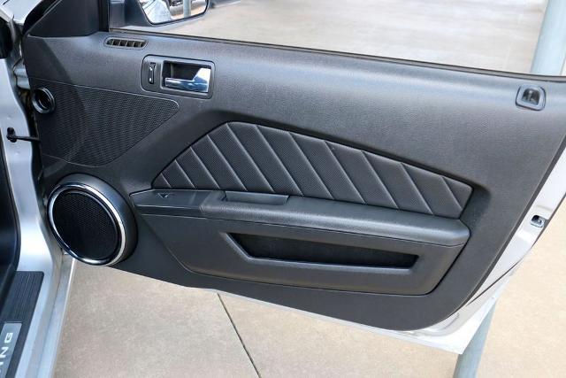 2013 Ford Mustang V6 Premium
