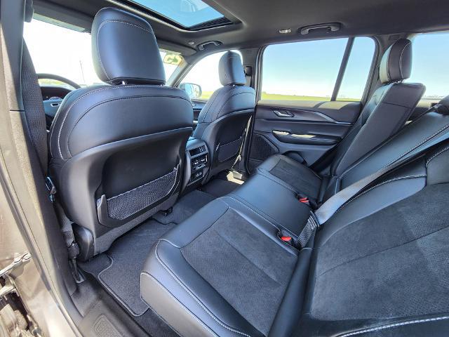 2025 Jeep Grand Cherokee Altitude X 4x4