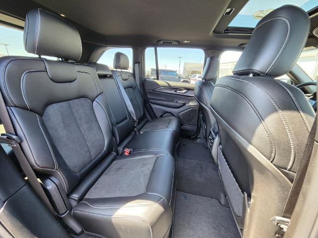 2025 Jeep Grand Cherokee Altitude X 4x4