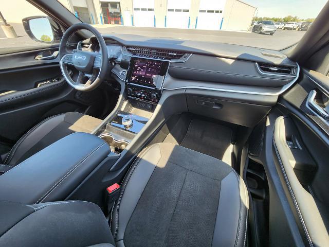 2025 Jeep Grand Cherokee Altitude X 4x4