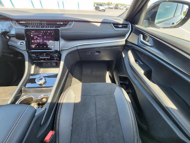 2025 Jeep Grand Cherokee Altitude X 4x4