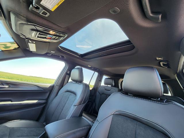 2025 Jeep Grand Cherokee Altitude X 4x4